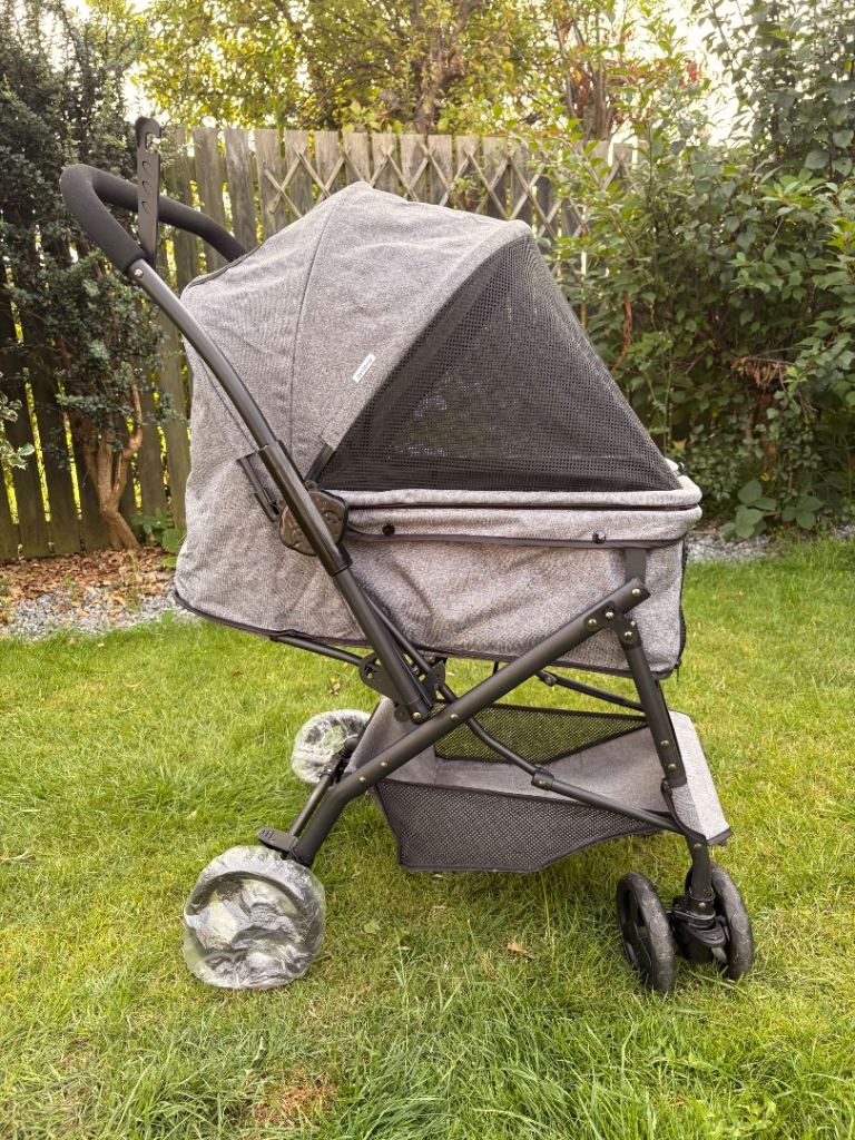 Dog stroller/pram