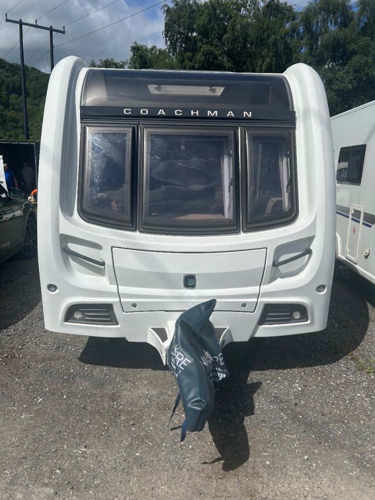 Coachman pastiche 545/4 touring caravan
