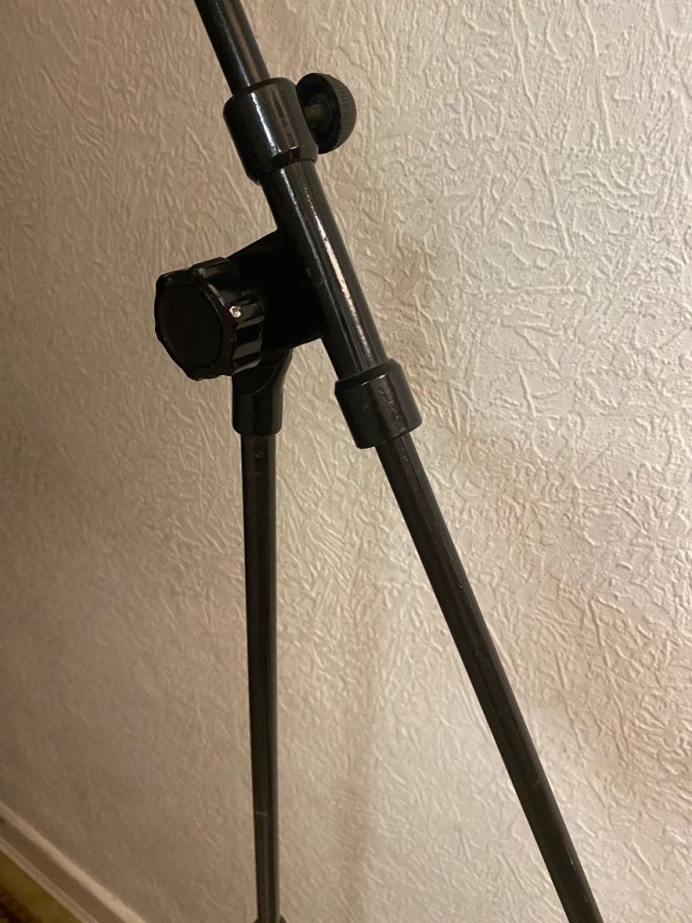 Black Microphone Stand – Good Condition