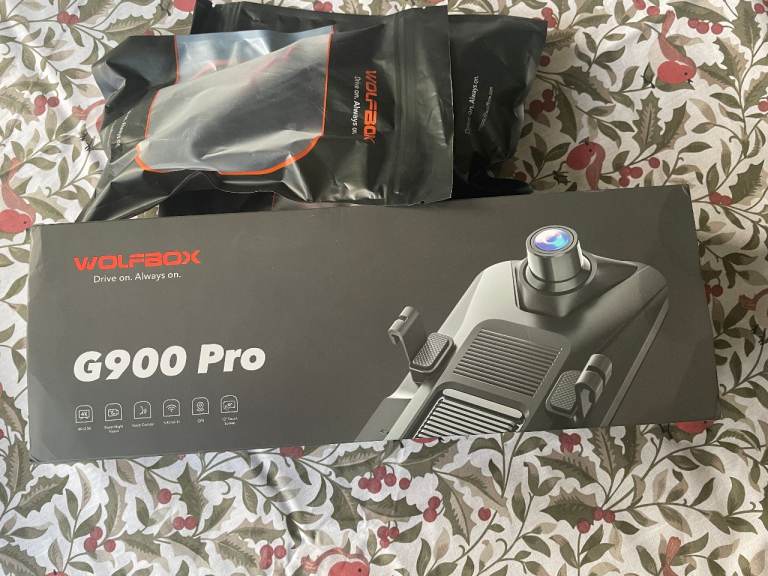 image for wolfbox g900 pro dashcam with add on hardwire kits