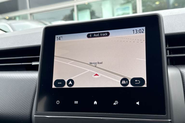 2020 Renault Clio 1.0 TCe Iconic Euro 6 (s/s) 5dr Hatchback PETROL Manual