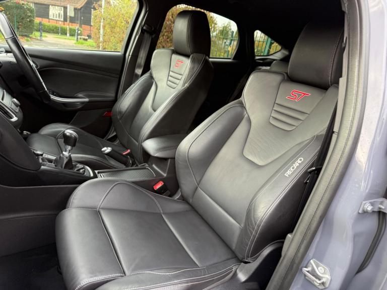 2015 Ford Focus 2.0 TDCi ST-3 Euro 6 (s/s) 5dr Diesel