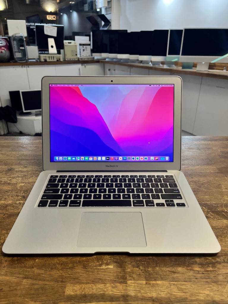 Apple MacBook Air 13" 1.8GHz Dual-Core Intel Core i5(5350U) 8GB RAM 128GB SSD macOS Monterey