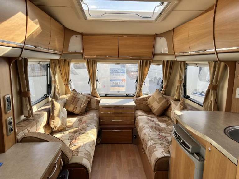 2009 SWIFT COASTLINE 480 se 2 Berth Motor mover