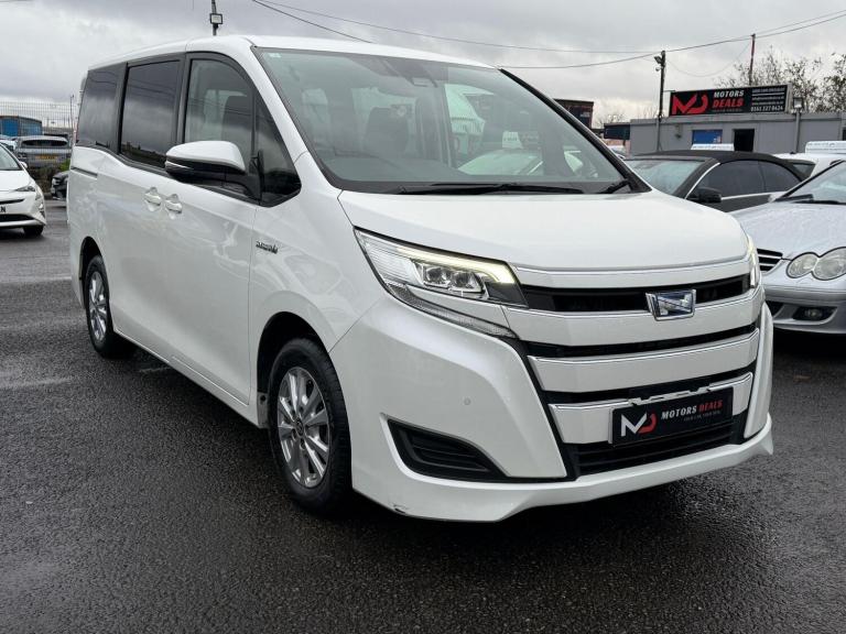  Toyota Noah 1.8 Petrol/Hybrid 7 Seater 5dr Petrol/Electric Hybrid Automatic
