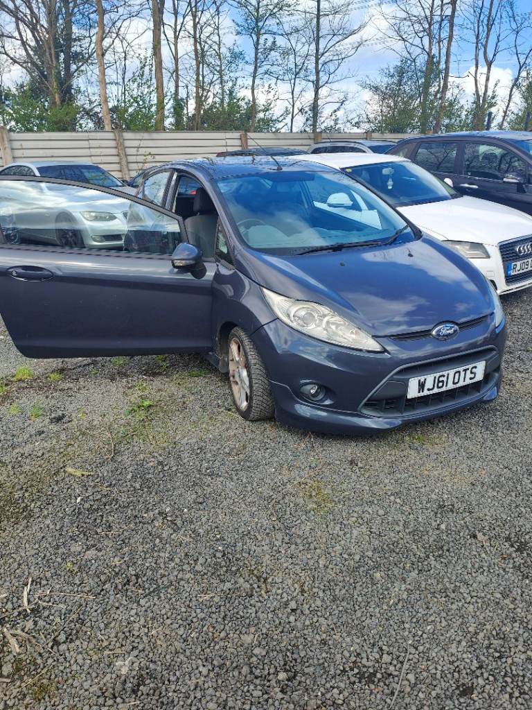 Ford, FIESTA, Hatchback, 2011, Manual, 1560 (cc), 3 doors