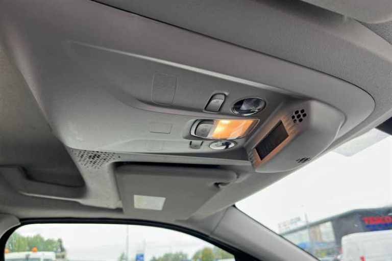 2022 Vauxhall Combo Life 1.5 Turbo D SE 5dr MPV DIESEL Manual