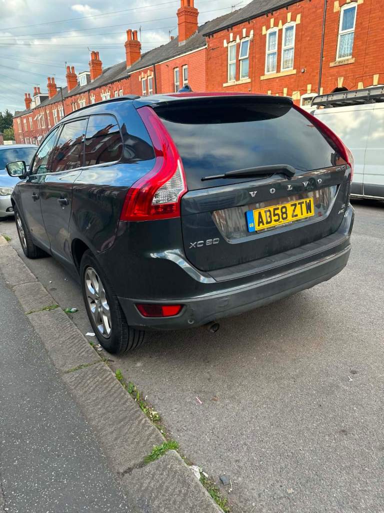 Volvo, XC60, Estate, 2008, Semi-Auto, 2400 (cc), 5 doors
