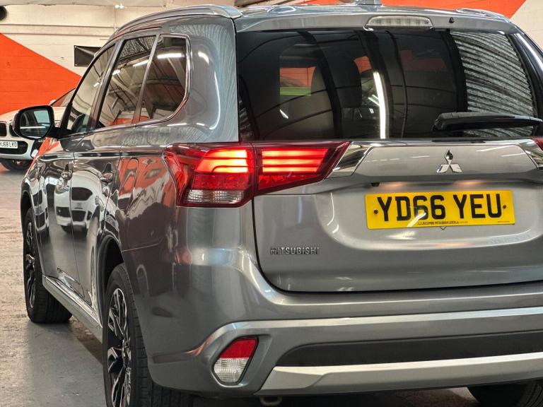 2016 Mitsubishi Outlander 2.0 PHEV GX4h 5dr Auto ESTATE PETROL/ELECTRIC Automatic