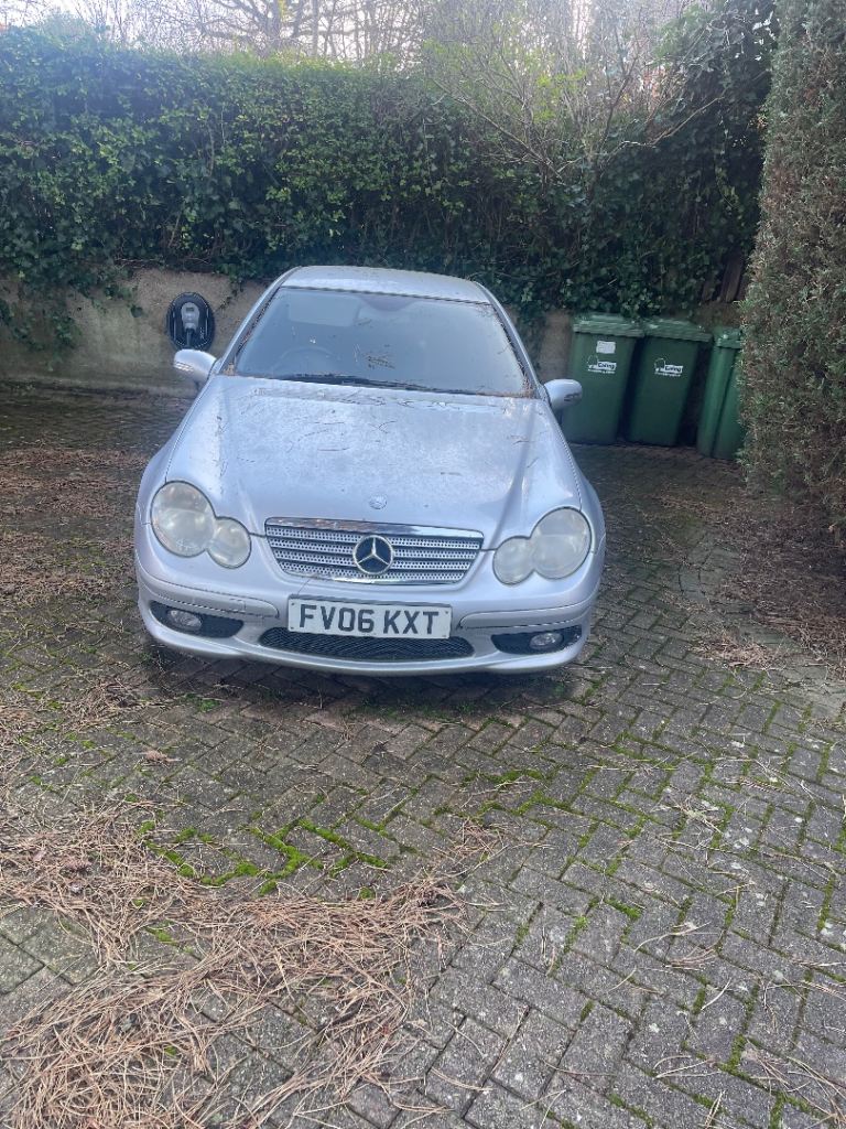 Mercedes 2006 coupé 