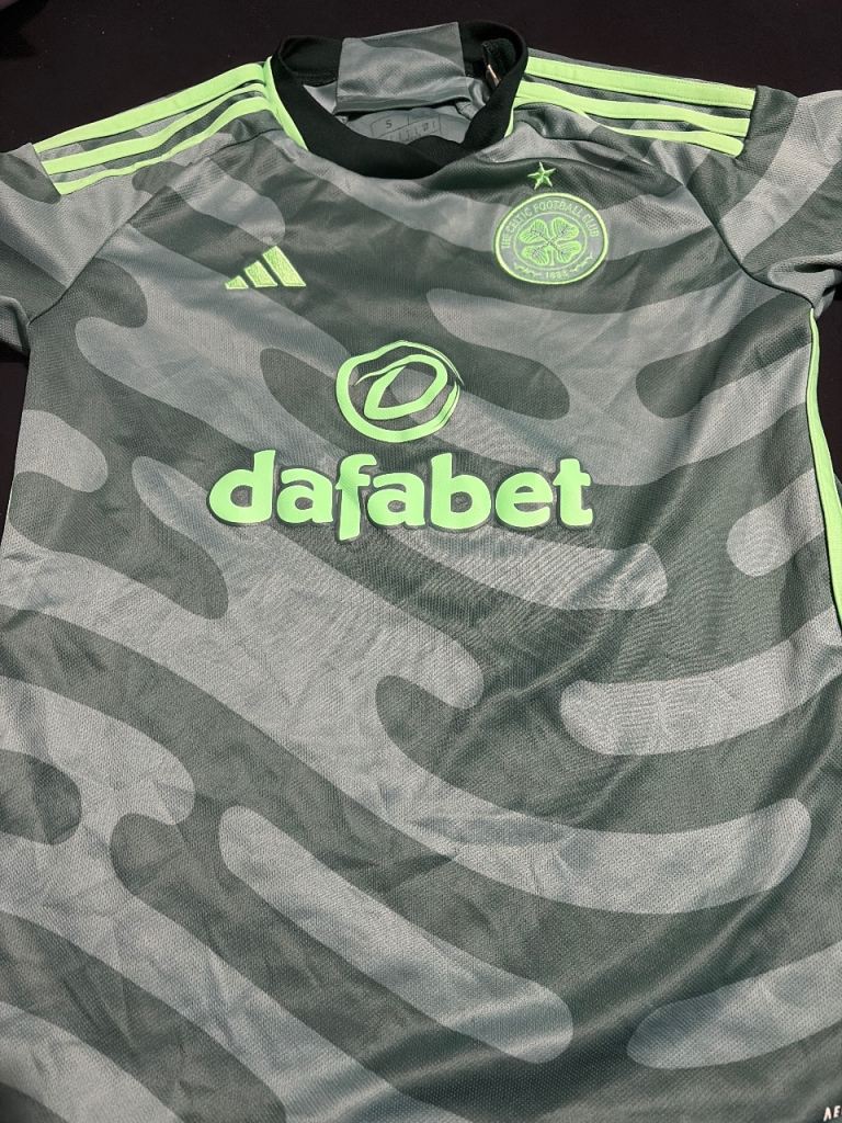 2023-24 Celtic Third Shirt