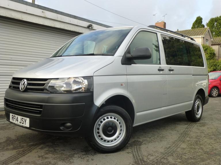VOLKSWAGEN TRANSPORTER 2.0 TDi [84] T30 S 8 STR SHUTTLE SWB ** NO VAT ** 5