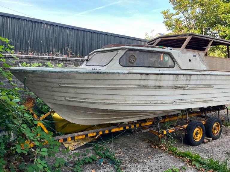 Cabin Cruiser project wiht trailer