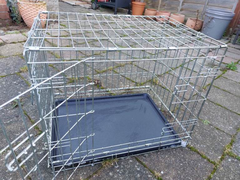 Dog / puppy crate
