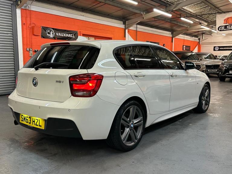 2013 BMW 1 Series 116i M Sport 5dr HATCHBACK PETROL Manual