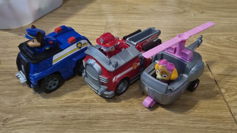 Paw patrol vehicles 