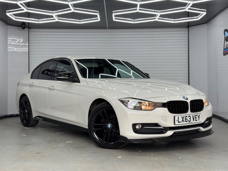 2013 BMW 3 Series F30 318D SPORT INDIVIDUAL SPEC SALOON Diesel Manual