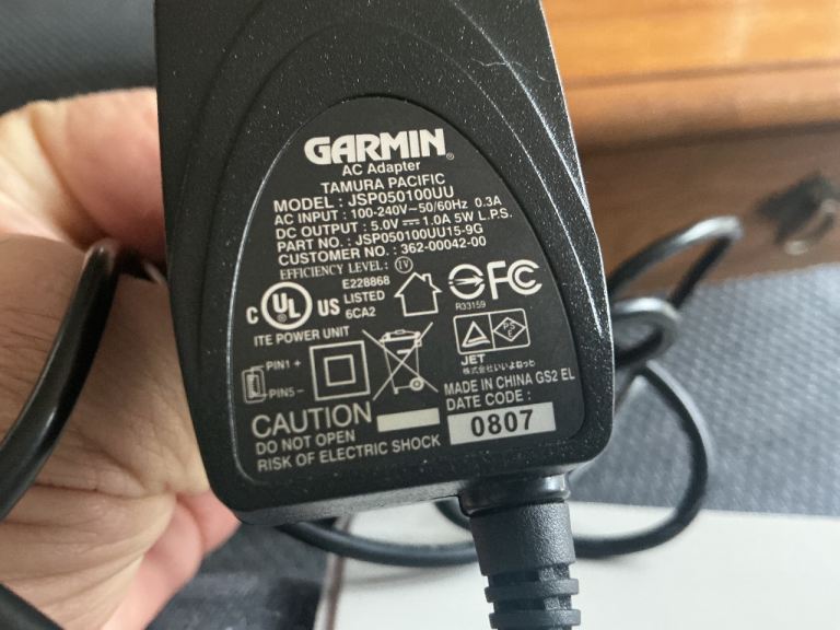 Garmin ac power adaptor model JSP050100UU