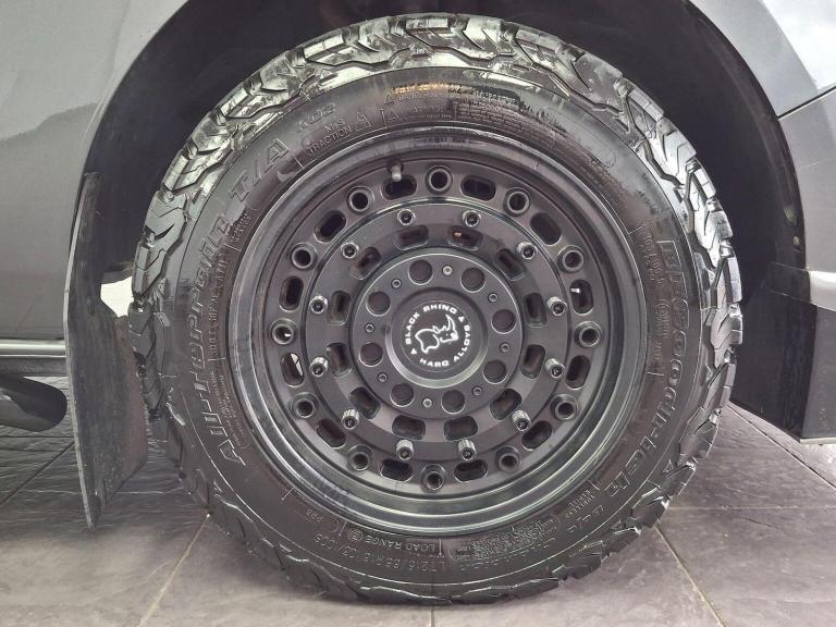 FORD TRANSIT CUSTOM 2.0 300 EcoBlue Trend L2 H1 Euro 6 5dr 2023