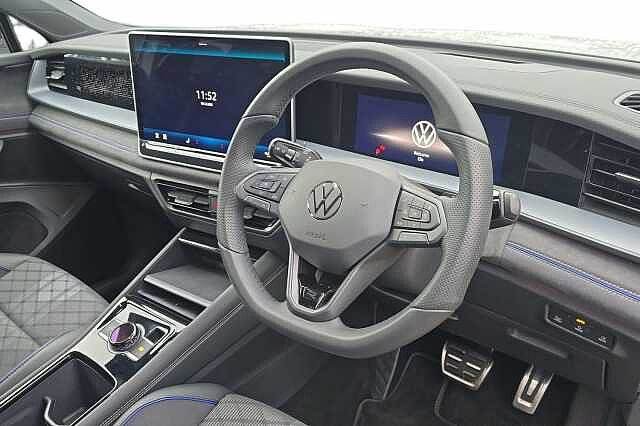 2025 Volkswagen Touran 1.5 eTSI R-Line 5dr DSG7 [7 Seat] + 20' YORK BLACK ALLOYS + BLACK STYLING ...