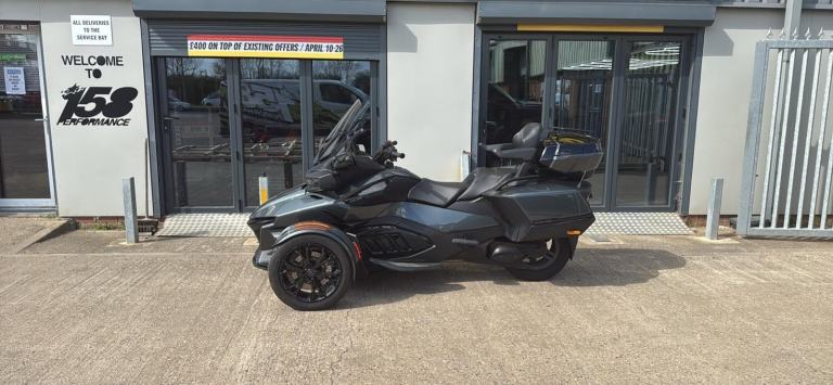 Can-Am Spyder RT 1330 SE6 (2020) – Metallic Grey