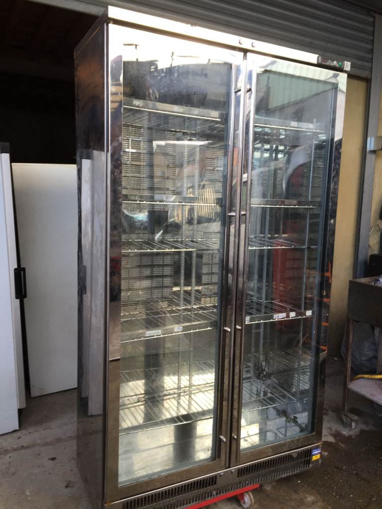 DOUBLE DOOR DRINK COOLER FRIDGE .CAFE RESTAURANT TAKE AWAY  CATERING COMMERCIAL KIYTCHEN EQUIPMENT