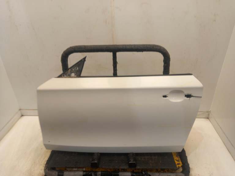 Bmw 1 Series Left Front Door N/S 2004-2013 Alpinweiss Iii 2 Door Convertible