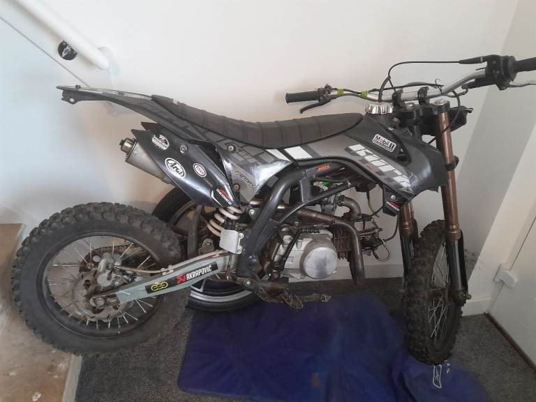 KURZ RT1 140CC PIT BIKE 