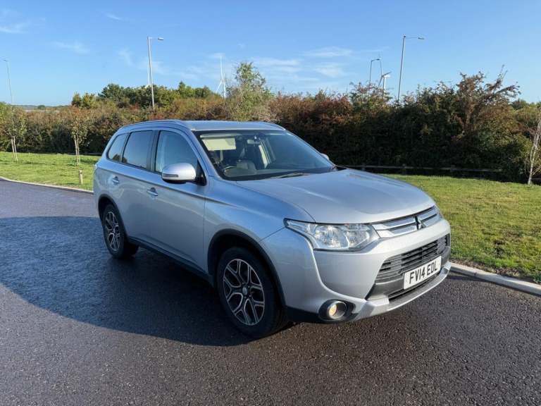 MITSUBISHI OUTLANDER 2.2 DI-D GX3 2014