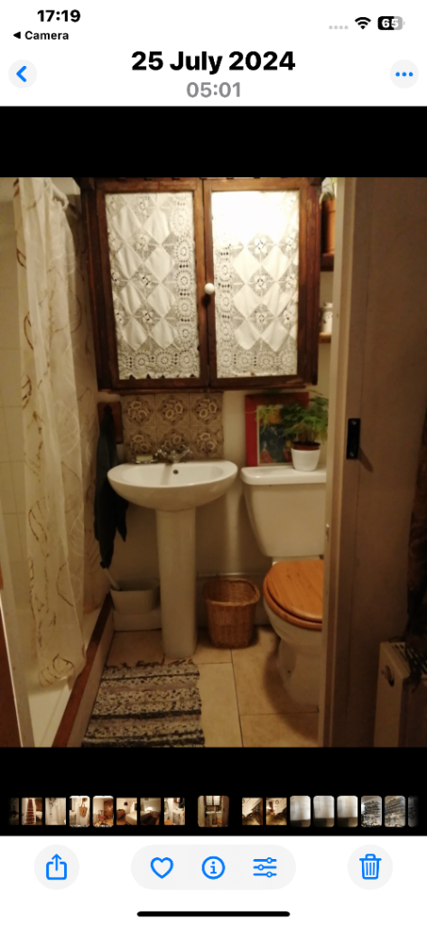 Single furnished room