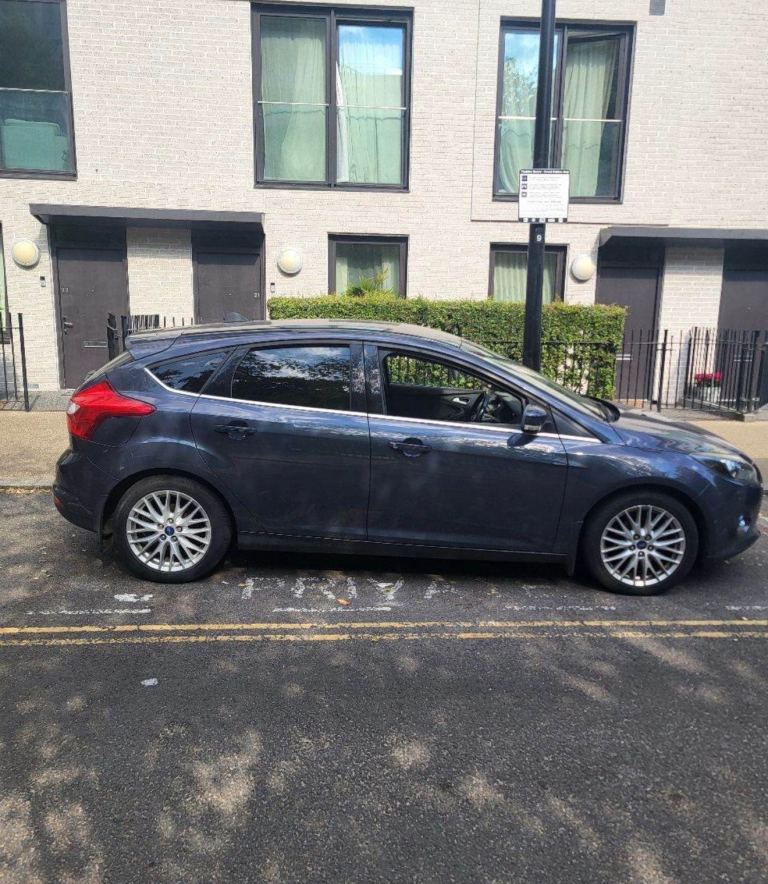 Ford, FOCUS, Hatchback, 2013, Manual, 998 (cc), 5 doors