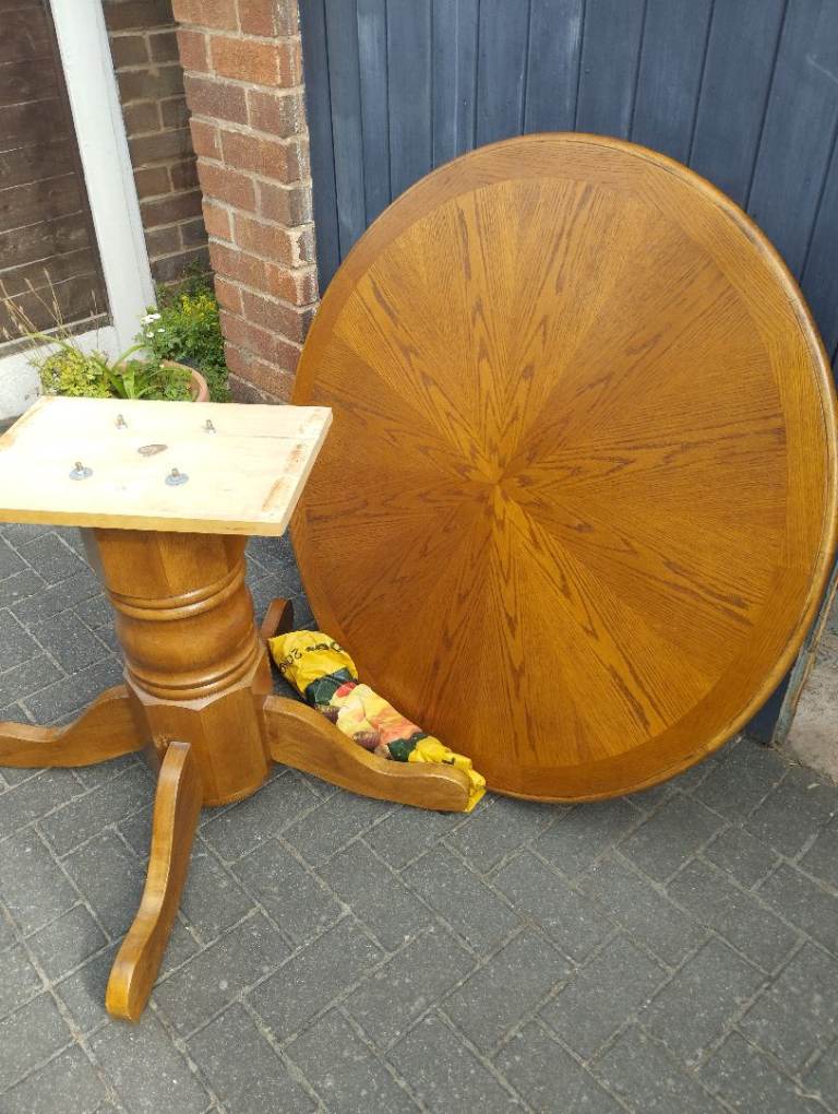 Wooden Dining Table and 4 Chairs Set – Good Condition