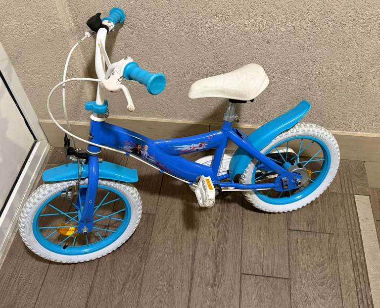 Kids Frozen bike 