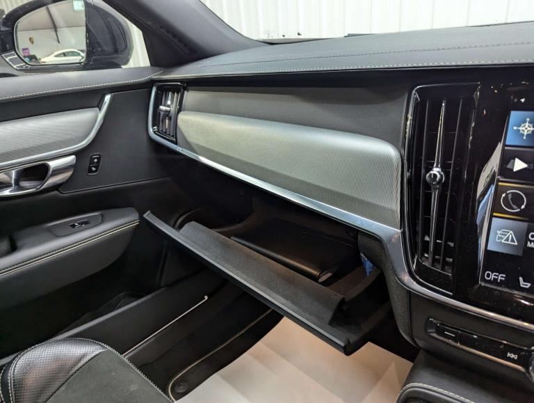 2019 Volvo V90 2.0 V90 R-Design+ T8 PHEV AWD Auto 4WD 5dr Estate Hybrid Automatic