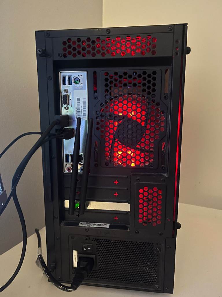 Stormforce Onyx Ryzen 5 Gaming PC 16GB RAM, 1TB Radeon Vega 7