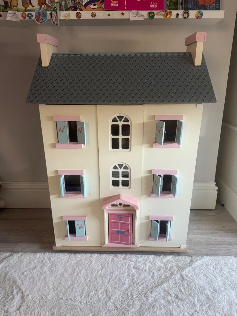 Dolls house 
