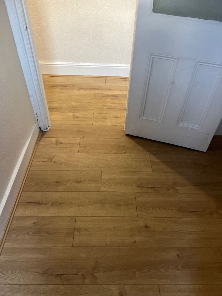 Quality Laminate Flooring & Carpets | Professional Installation