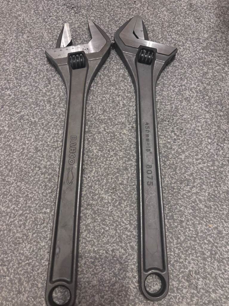 2x Adjustable Spanners 18 inch Bahco 