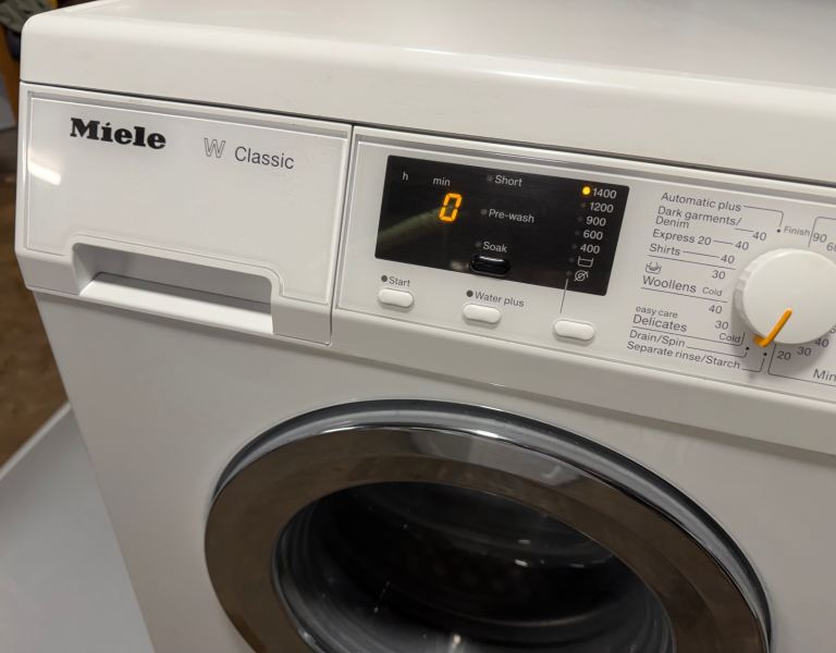 Miele W classic 7kg Washing machine 