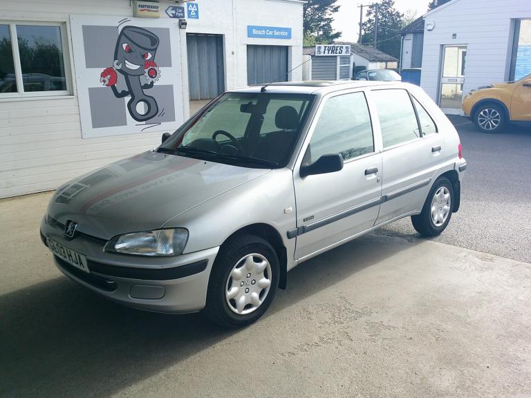 2003 Peugeot 106 1.1 Zen 5dr HATCHBACK Petrol Manual