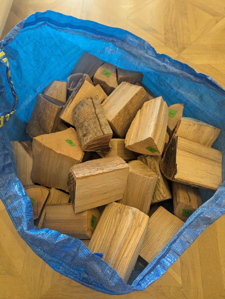 Approx 35 ash logs, for building or burning.