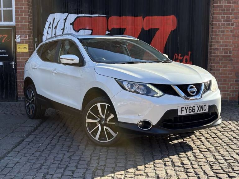 2016 Nissan Qashqai 1.5 dCi Tekna SUV 5dr Diesel Manual 2WD Euro 6 (s/s) (110 ps) HATCHBACK Diese...