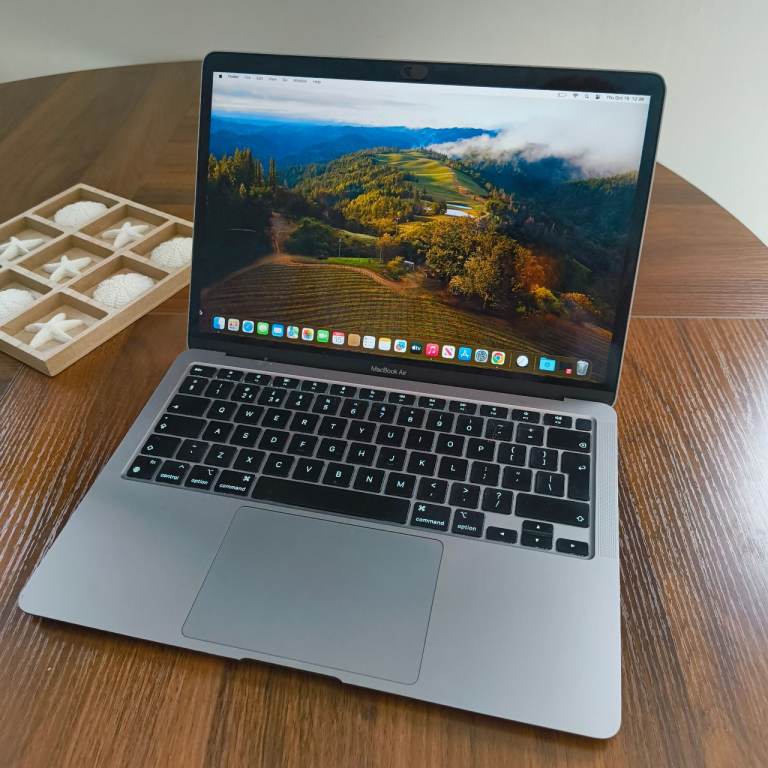 MacBook Air, M1 2020 8GB RAM 256GB 