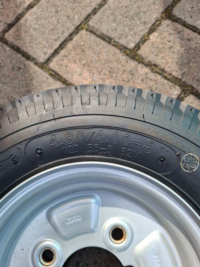 Trailer wheels and tires 