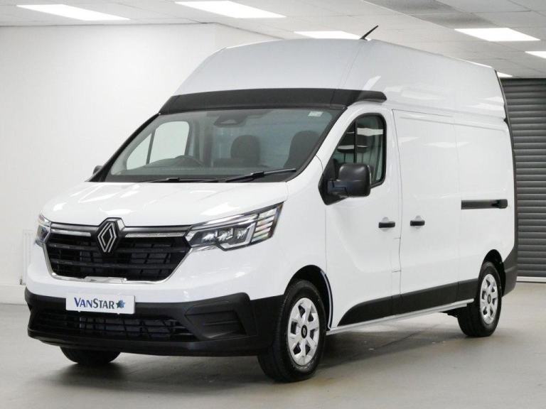 76 RENAULT TRAFIC LH30 2.0 BLUEDCI 150 BHP LONG HIGH ROOF ADVANCE EDITION