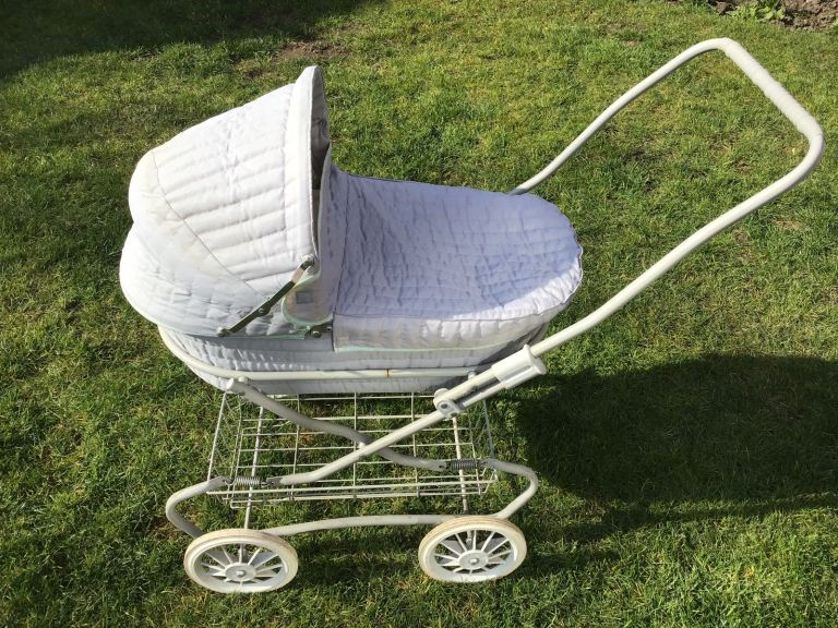 Dolls pram