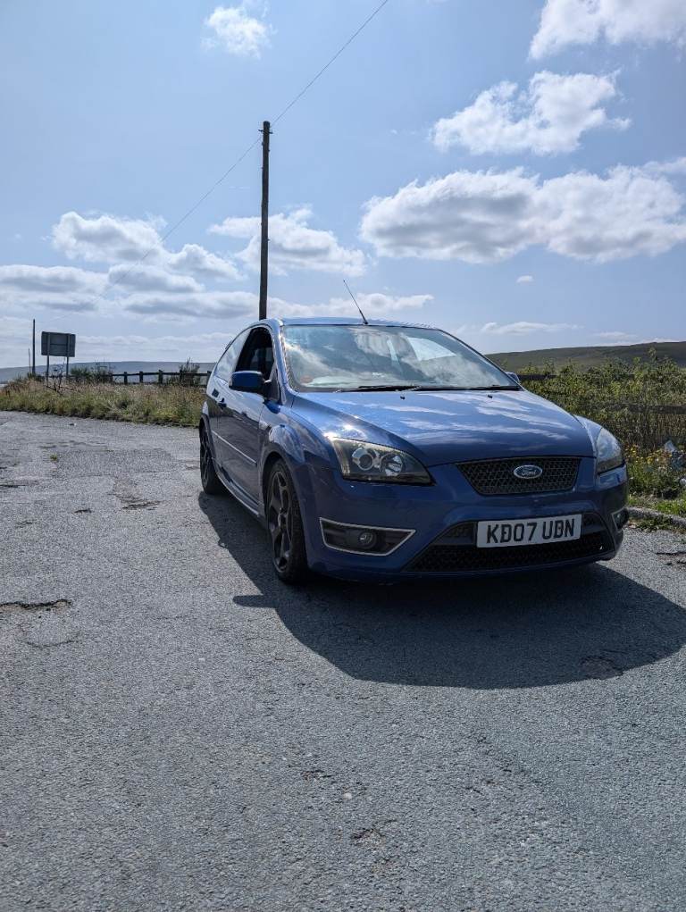 Ford, FOCUS, Hatchback, 2007, Manual, 2522 (cc), 3 doors