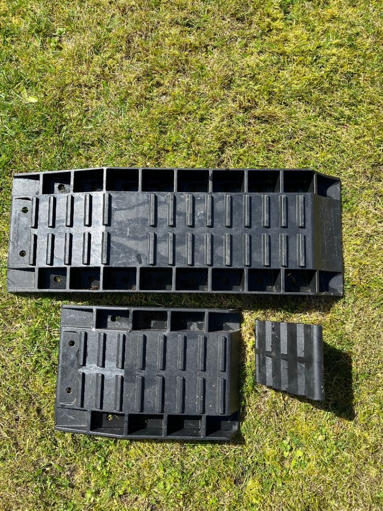 Caravan wheel ramps 