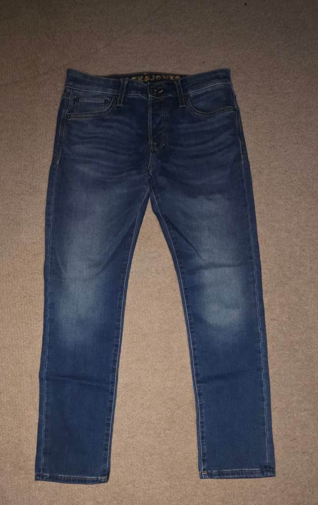 Jack & Jones Men’s Blue Denim Jeans – Slim Fit (Size 32/30)