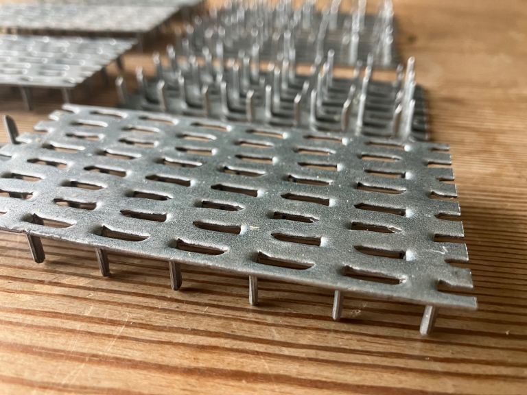 Pronged Truss Plate Flat Mending Plates with Nail Teeth